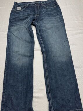 Cinch Men's Bootcut Jeans in Medium Dark Blue Wash